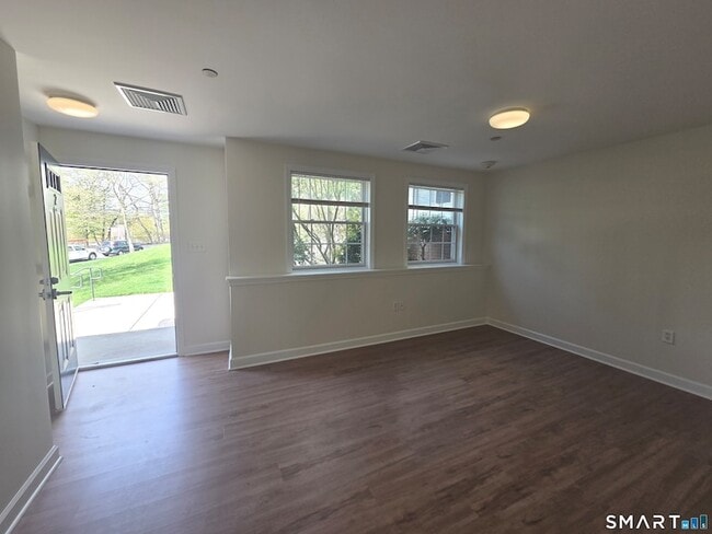 Photo - 2 Westwood Dr Townhome