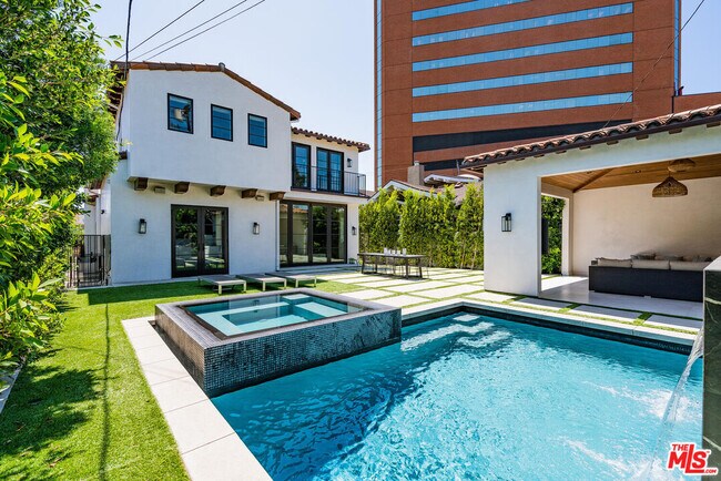 Foto del edificio - 6721 Drexel Ave