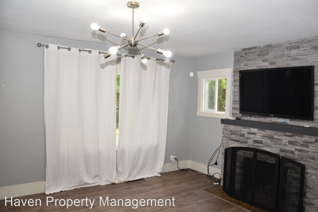 Foto del edificio - 4 br, 4 bath House - 902 S Washington St