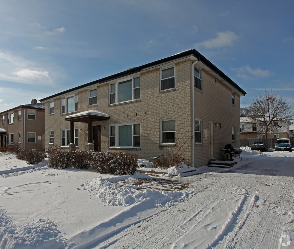 Building Photo - 4816 36th Ave