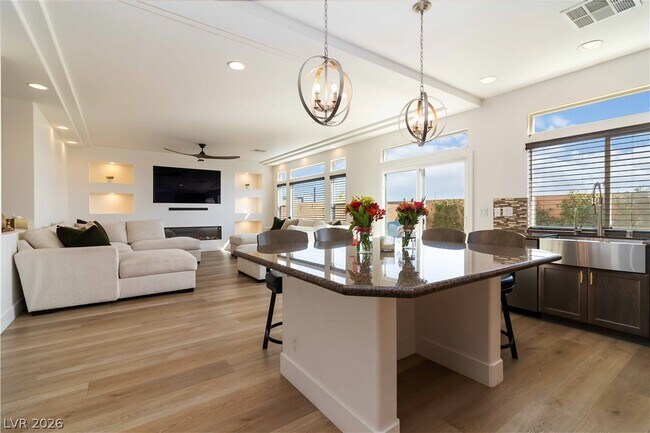 Foto del edificio - 9758 Hawk Crest St