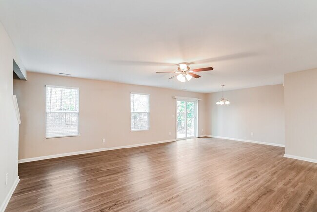 Building Photo - 1603 Joseph Hewes Ct