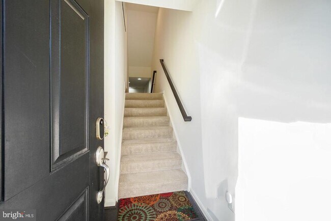 Building Photo - 21521 Willow Breeze Sq