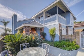 Building Photo - 24902 Altamira Dr