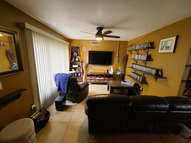 Foto del edificio - 3407 S Roberts Rd