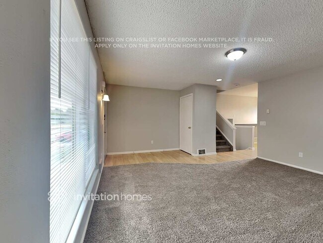 Foto del edificio - 17880 E Louisiana Ave