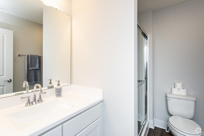 2BR, 2.5BA - 1,210 SF - Stansbury Town - LC Gahanna