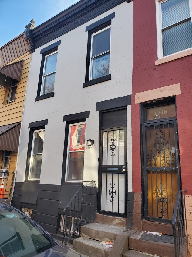 1316 W Lippincott St, Philadelphia, PA 19132 House Rental in