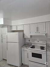 Building Photo - 2257 SW 80th Terrace