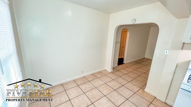 Foto del edificio - 1431 Pearl St