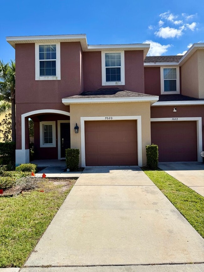 Building Photo - 7020 Woodchase Glen Dr