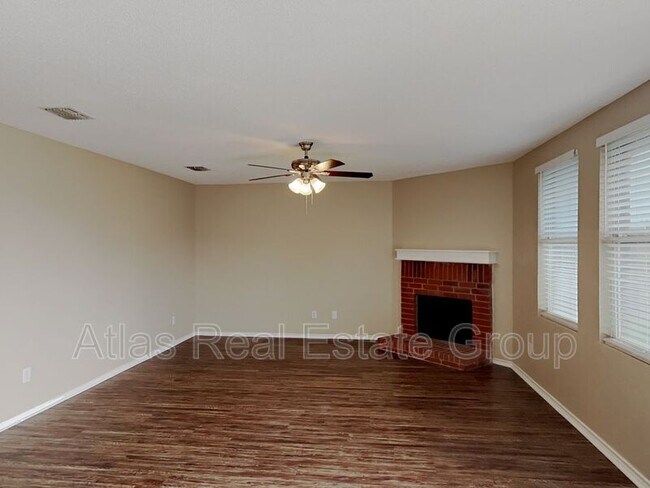 Building Photo - 2908 Rising Crest Dr