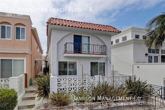Building Photo - 724 Manhattan Beach Blvd