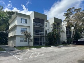 Building Photo - 4205 N University Dr