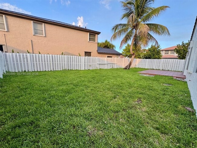 Building Photo - 3393 SW 180th Way