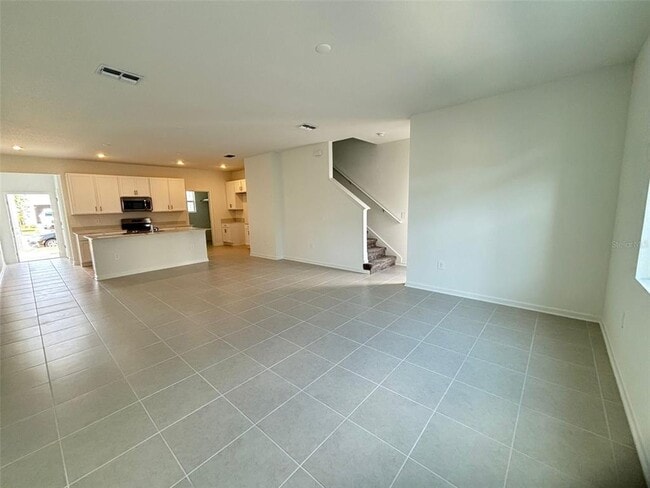 Building Photo - 2026 Rider Rain Ln