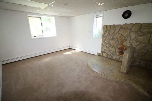 Foto del edificio - 3766 Lyle Ave