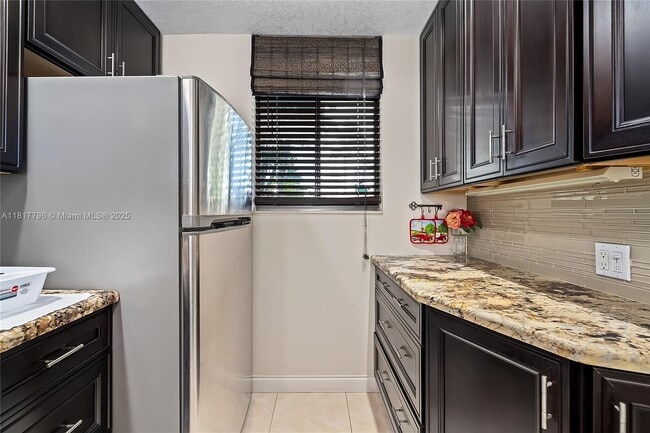 Building Photo - 4345 Trevi Ct