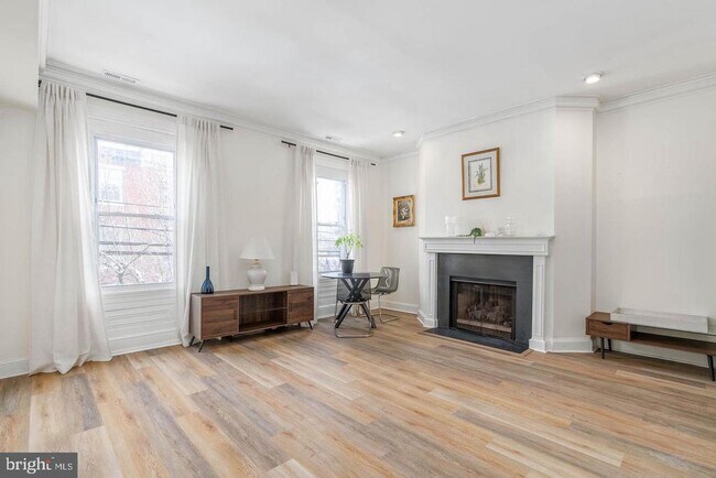 Foto del edificio - 558 N 16th St