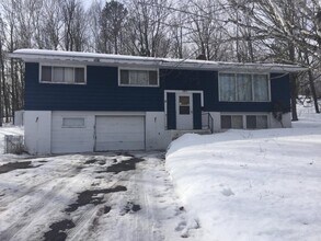 Building Photo - 4815 Woodland Ave