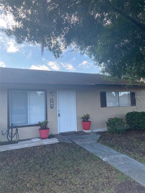 Foto principal - 701 W Rosewood Ln