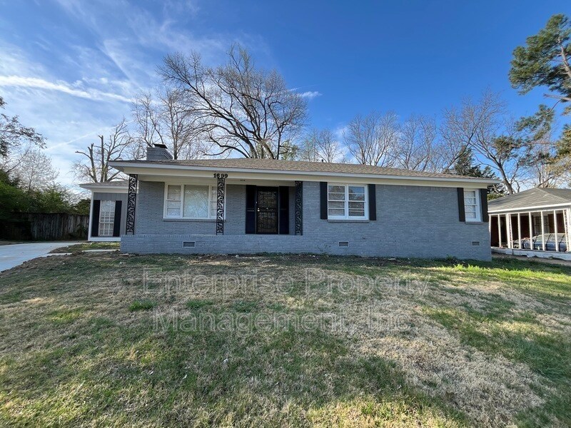 Foto principal - 1699 Frayser Blvd