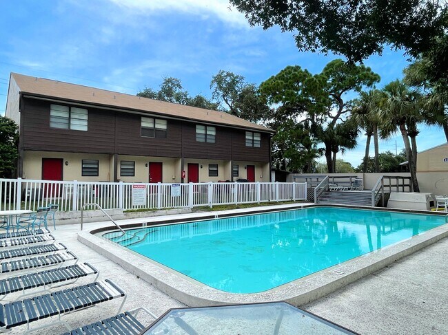 Foto del edificio - 6119 Memorial Hwy