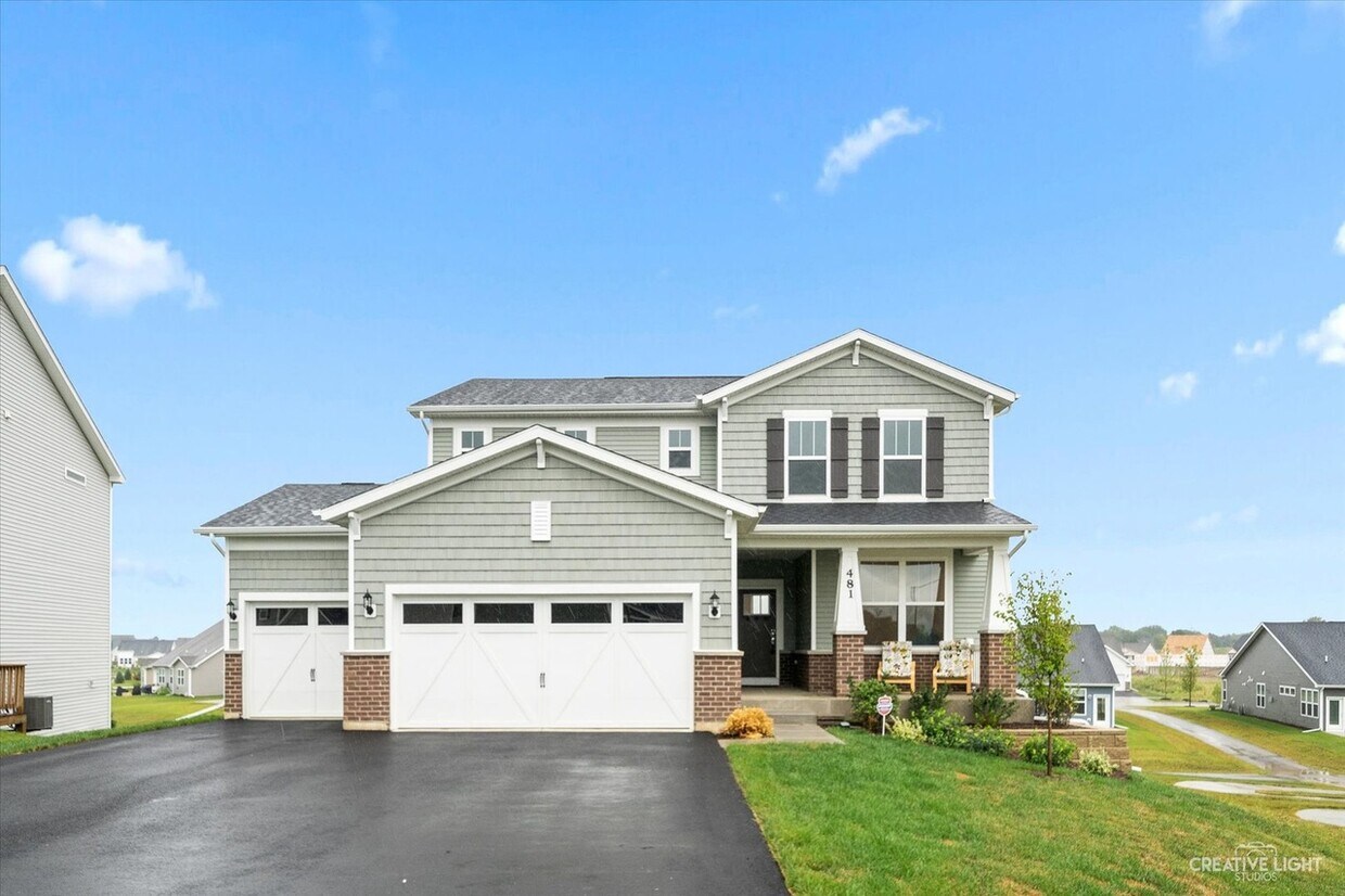 Primary Photo - 481 Alpine Dr