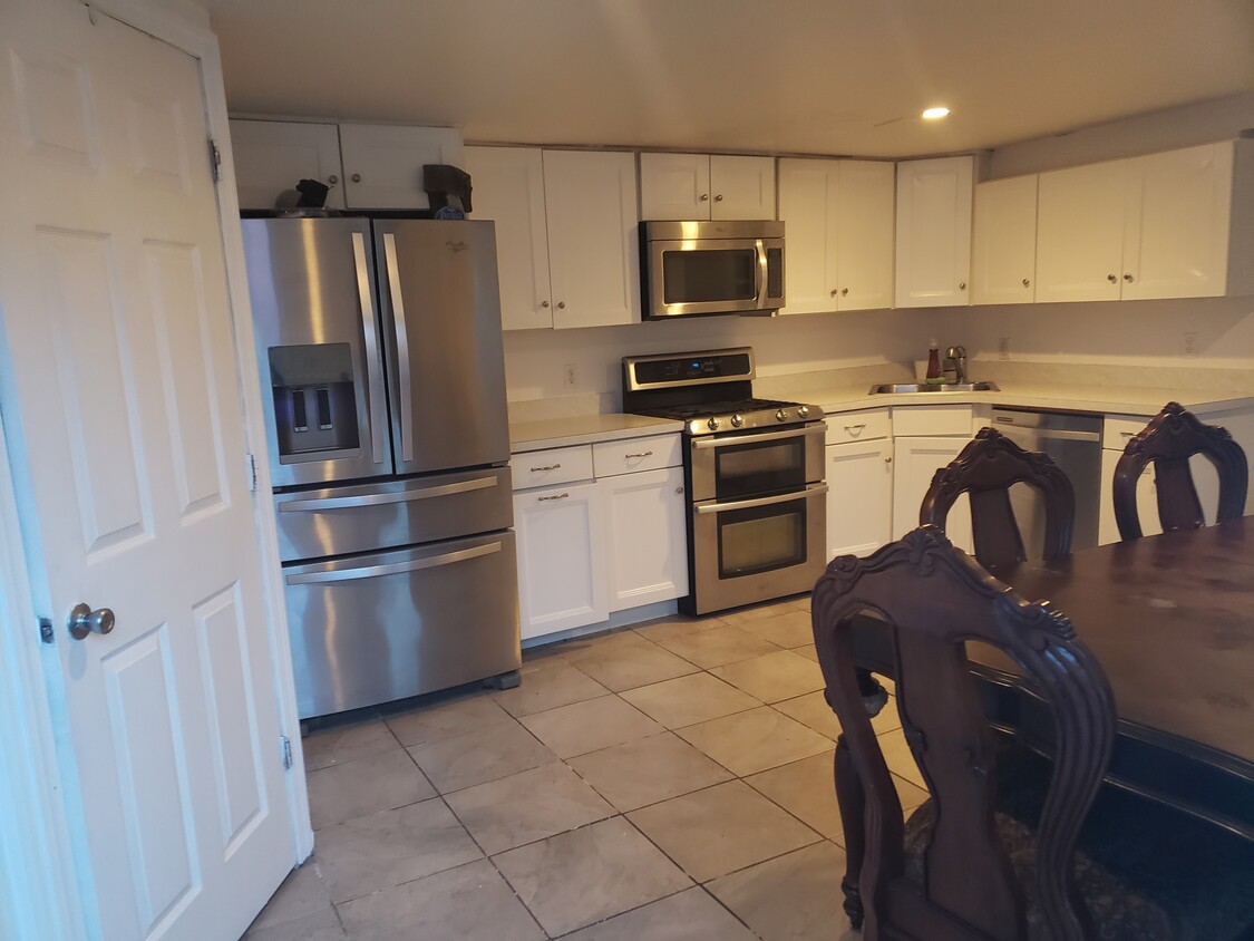 Foto principal - 275 Olympia Blvd