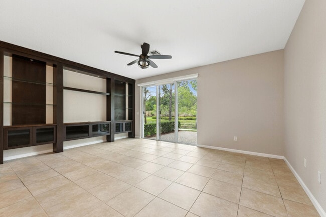 Building Photo - 5911 Monterra Club Dr