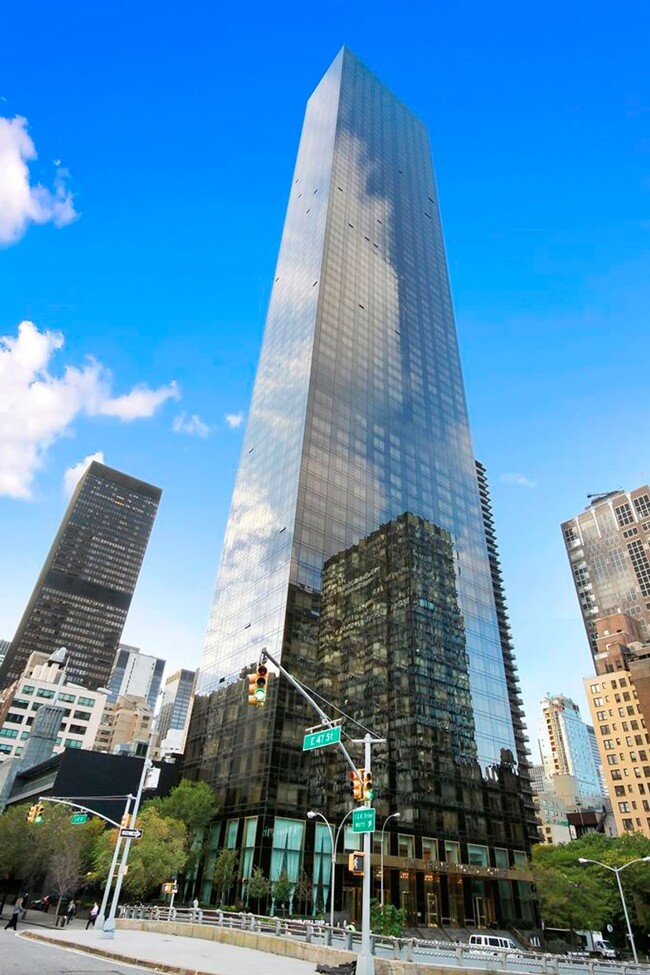 Building Photo - 845 United Nations Plaza