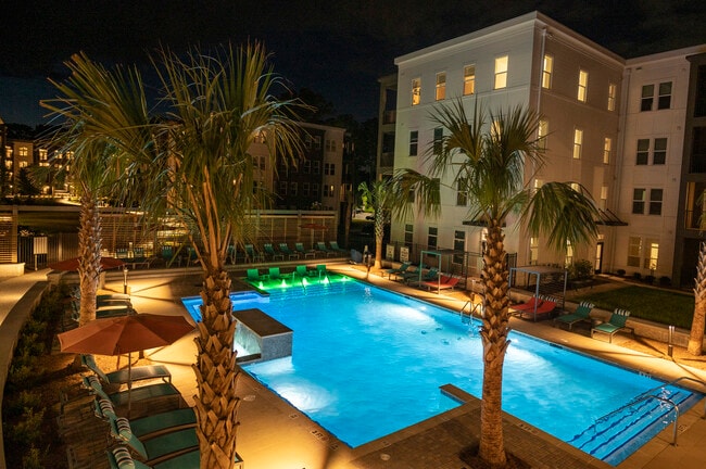 Building Photo - Founders Yard