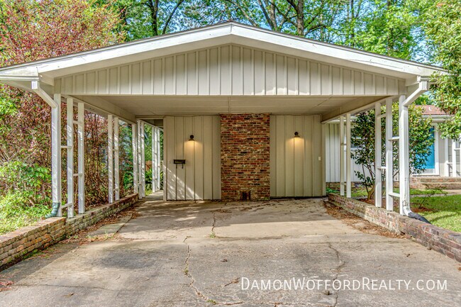 Foto del edificio - 1827 Parkridge Dr