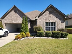 Building Photo - 446 Savannah Cove