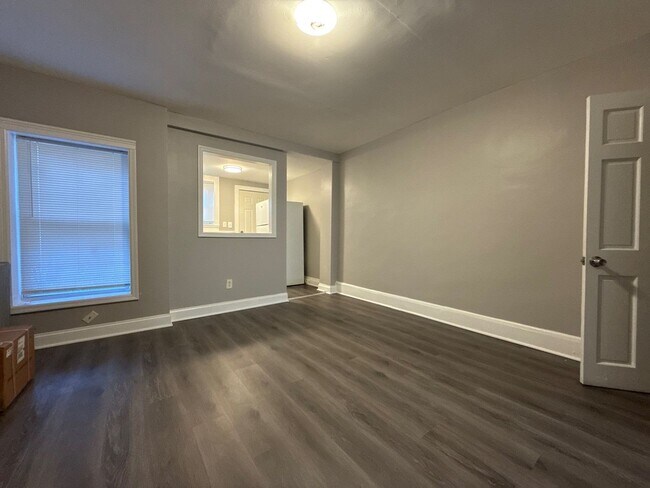 Foto del edificio - Two Bedroom House In Baltimore City