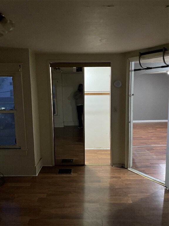 Building Photo - 11 Cleveland Ave