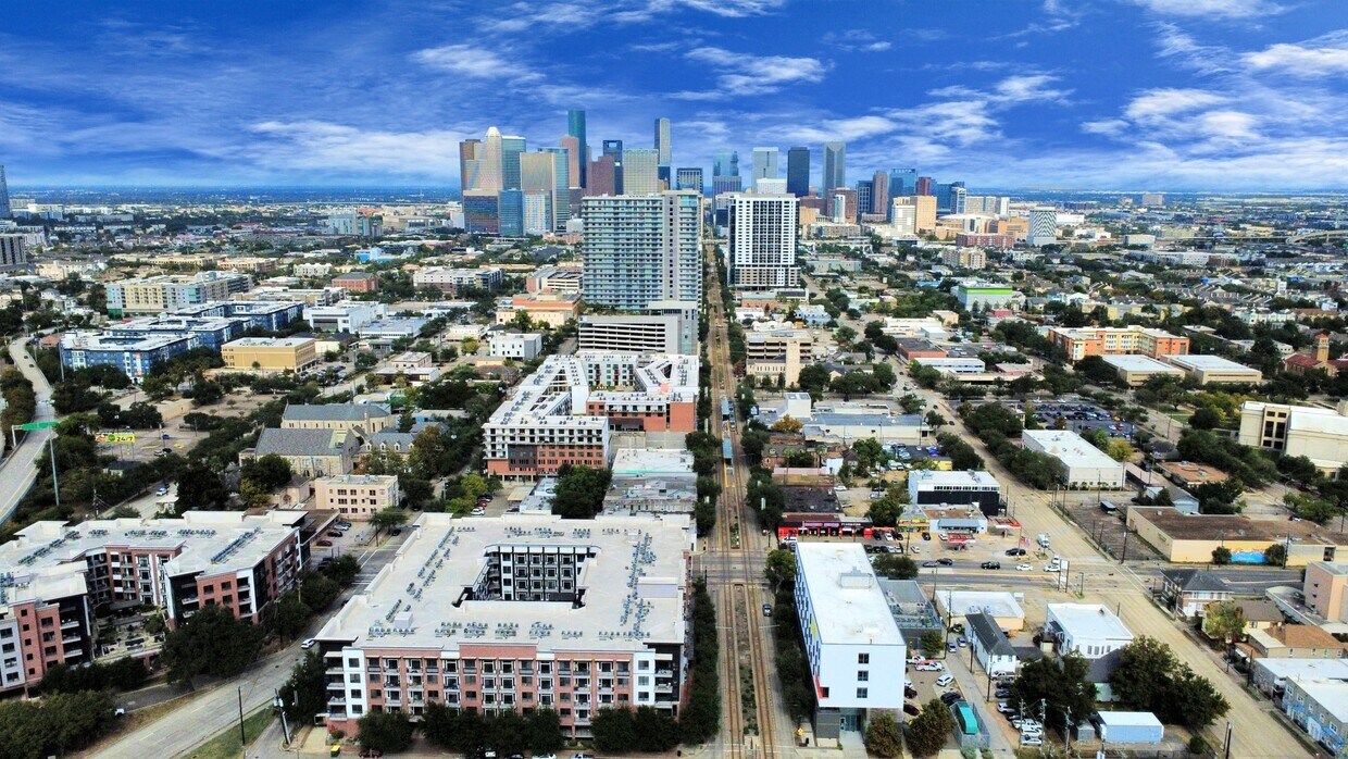 Foto principal - 3800 Main St