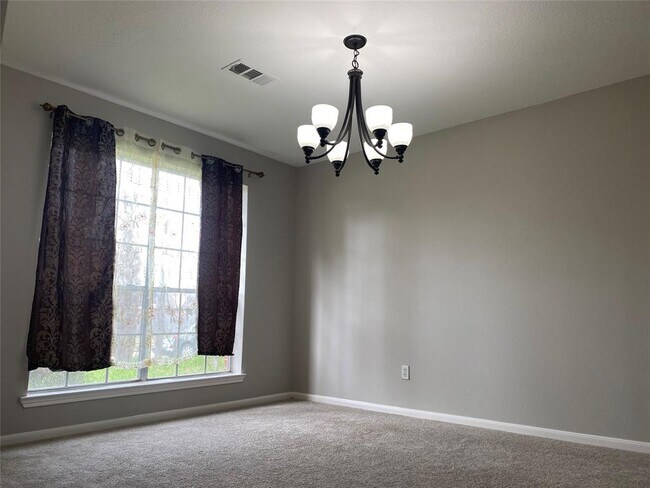 Building Photo - 8827 Boulder Springs Dr