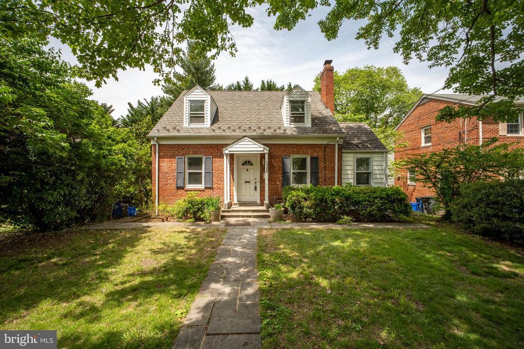 Primary Photo - 5322 Baltimore Ave