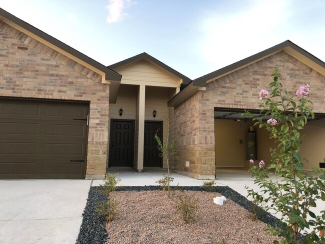 Building Photo - Westover Bluff-10155