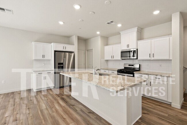 Foto del edificio - Charming 4-Bedroom Home in West Sacramento...