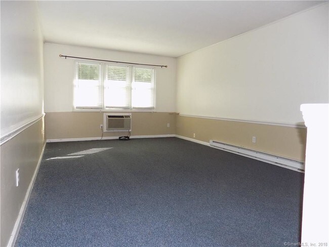 Building Photo - 67 Juniper Rd
