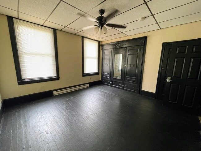 Building Photo - 1225 W Allegheny Ave