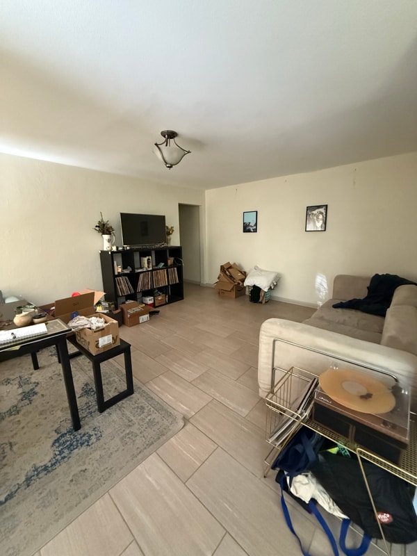 Building Photo - 2802 SE 67th Ave