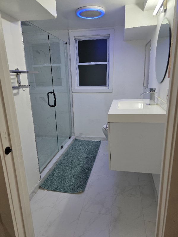 Foto del edificio - 2080 E Roxboro Rd NE