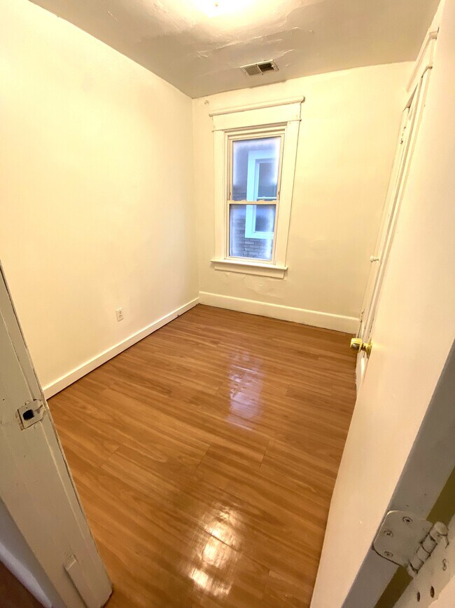 Foto del edificio - 526 E 22nd St