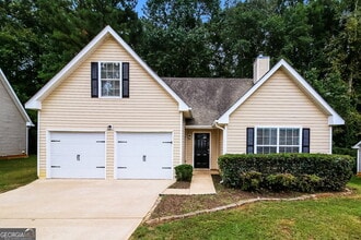 Building Photo - 230 Cinnamon Oak Cir