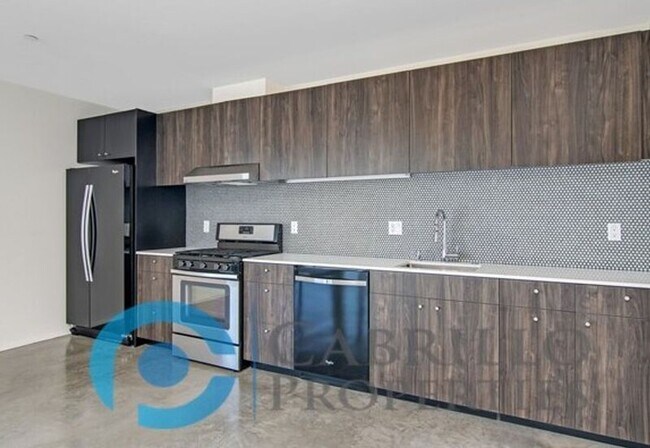 Foto del edificio - 2870 Fourth Ave
