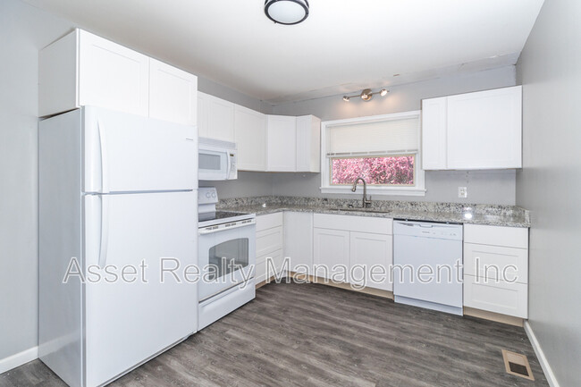 Building Photo - 4802 Inskip Rd