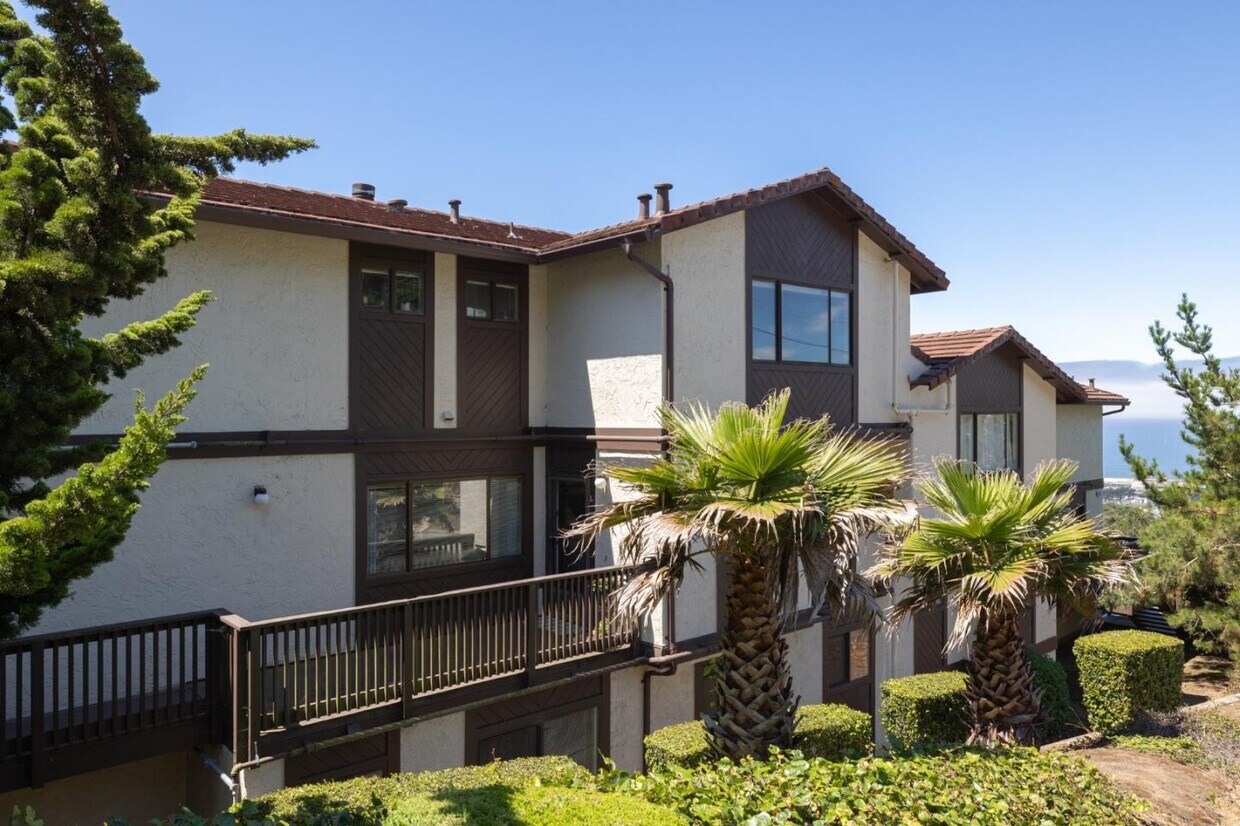 504 Monterey Rd, Pacifica, CA 94044 Condo for Rent in Pacifica, CA